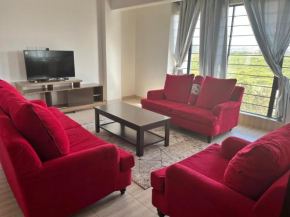 FineWood suites Apartment